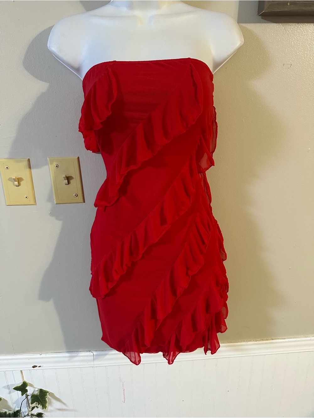 Strapless Red Ruffle Mini Dress - Picture 2 of 6